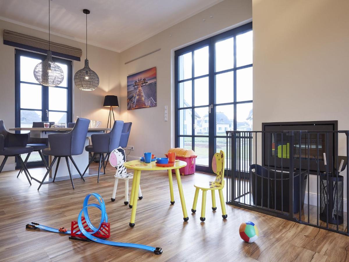 Reetland Am Meer - Premium Reetdachvilla Mit 3 Schlafzimmern, Sauna, Kamin Und Massagesessel F05 Dranske Exterior foto