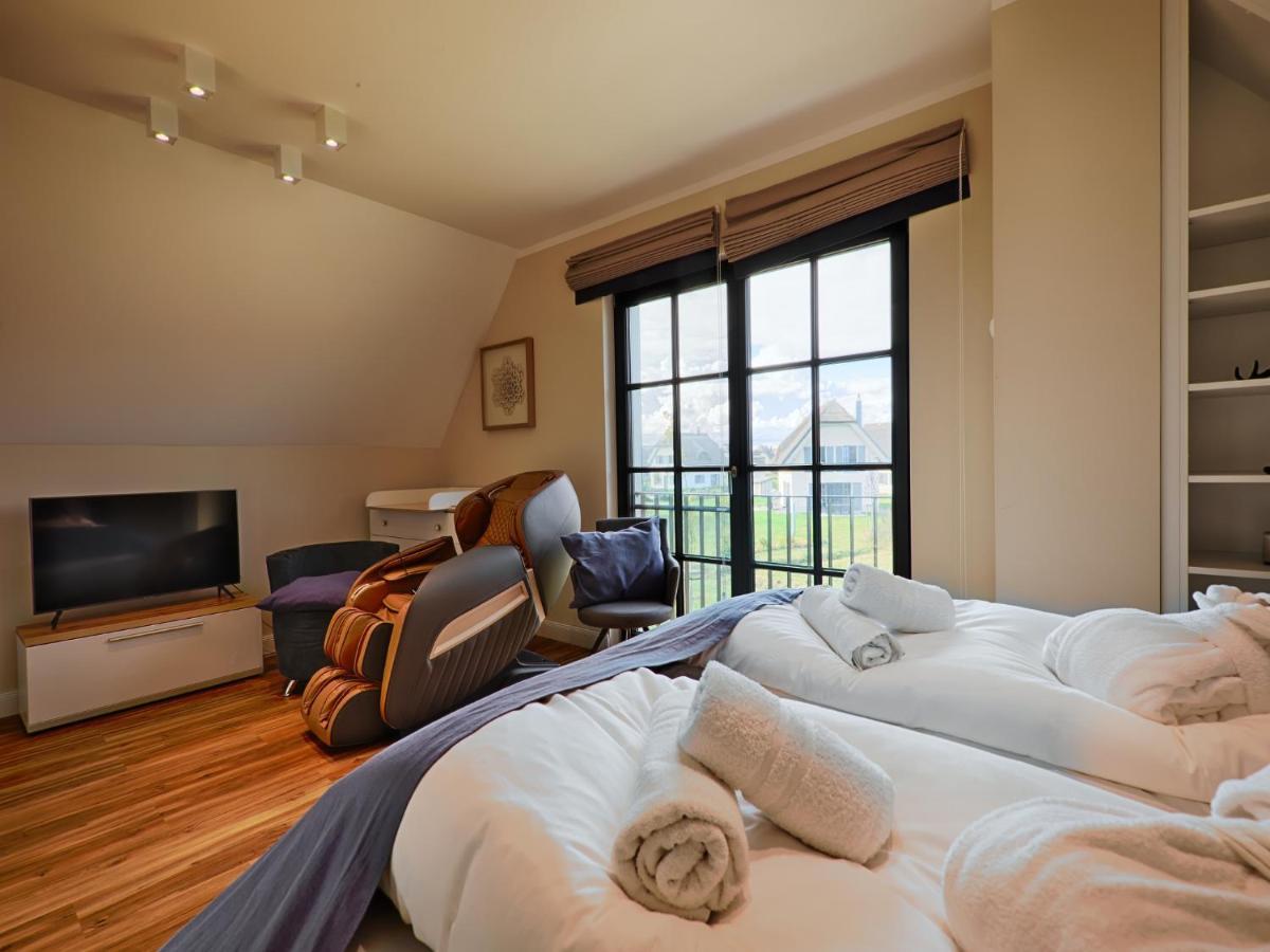Reetland Am Meer - Premium Reetdachvilla Mit 3 Schlafzimmern, Sauna, Kamin Und Massagesessel F05 Dranske Exterior foto